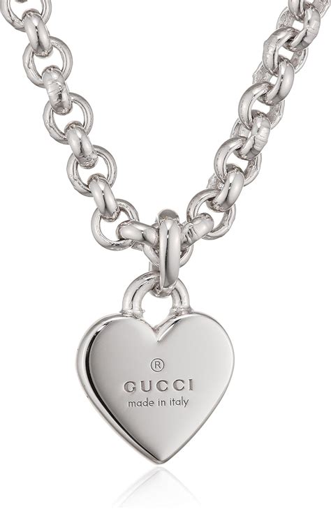 gucci necklace with heart pendant